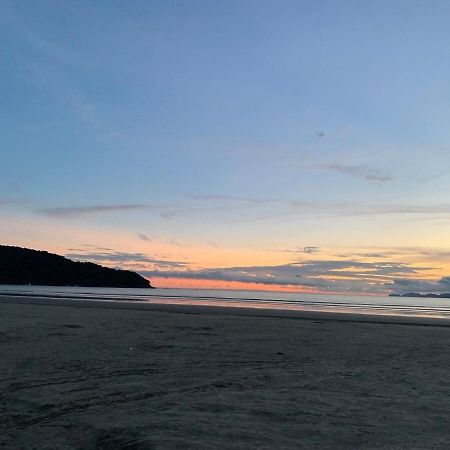 Apto Moderno E Completo A 50M Da Praia Βίλα Bertioga Εξωτερικό φωτογραφία
